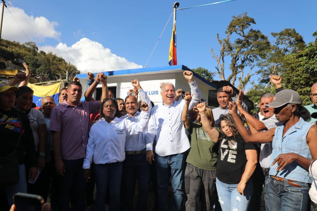 Gobierno Bolivariano inauguró pozo San Luis en Hoyo de la Puerta